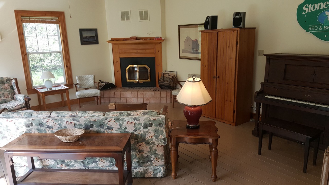 Photo of Livingroom in Chester