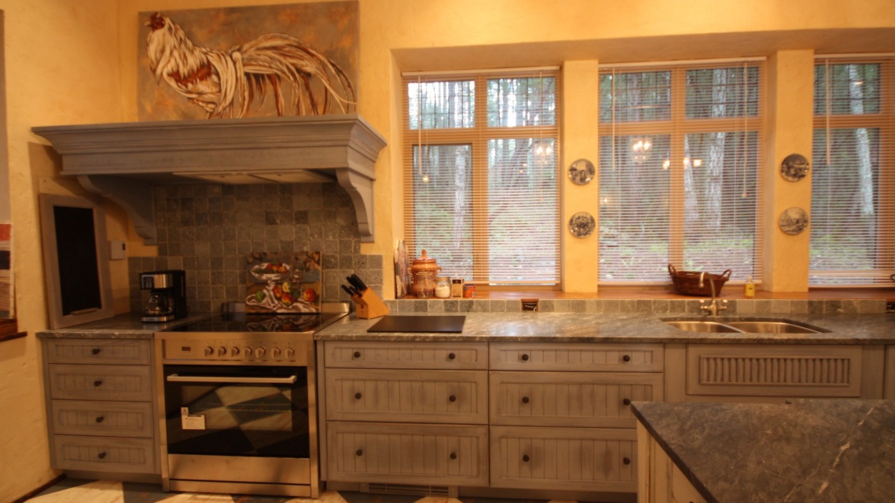 Photo of Kitchen in Saanich