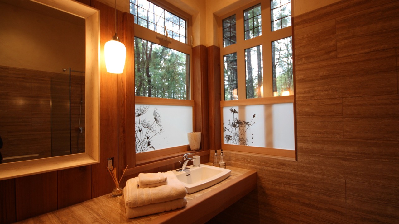 Photo of Bathroom in Saanich
