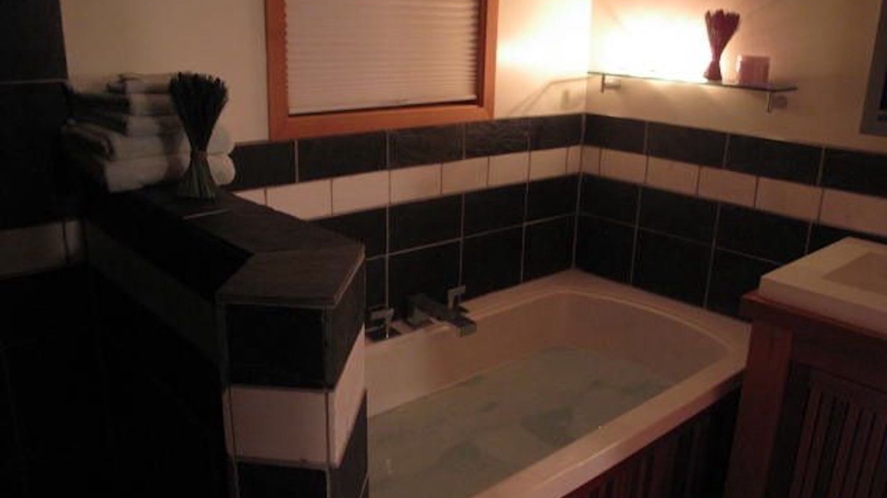 Photo of Bathroom in Juan de Fuca Electoral Area