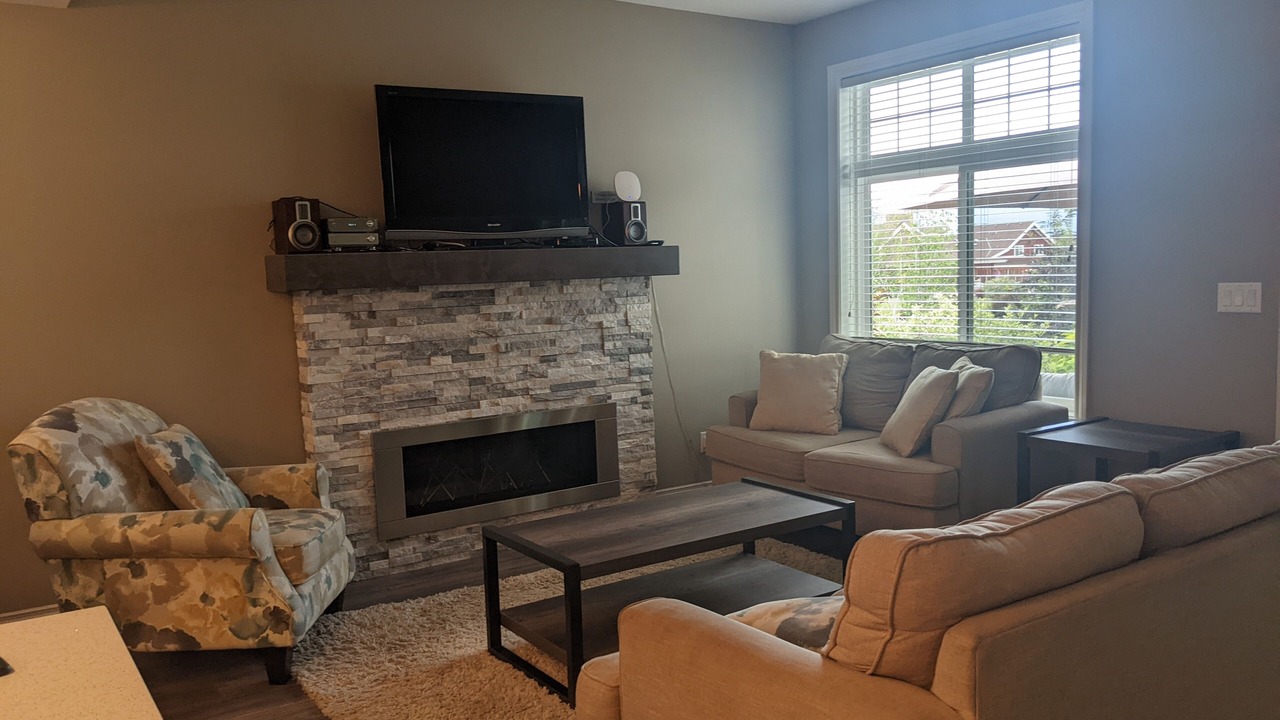 Photo of Livingroom in Okanagan-Similkameen
