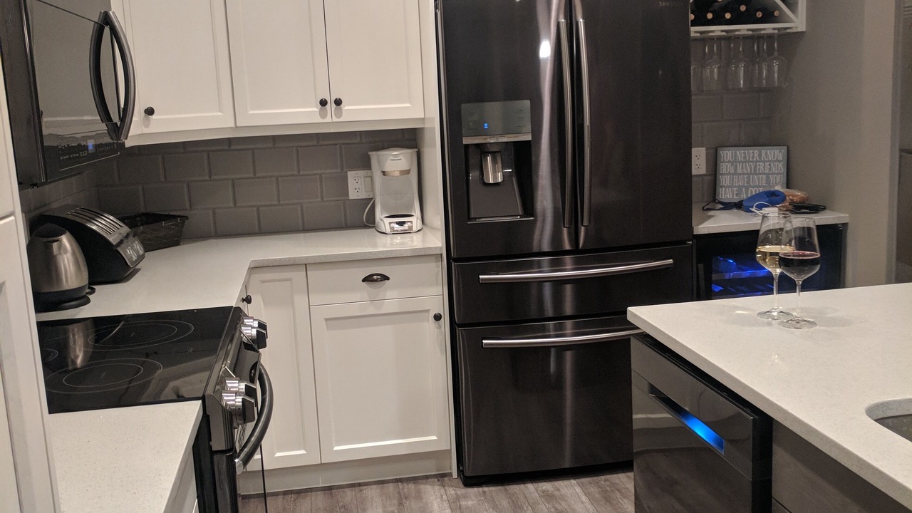 Photo of Kitchen in Okanagan-Similkameen