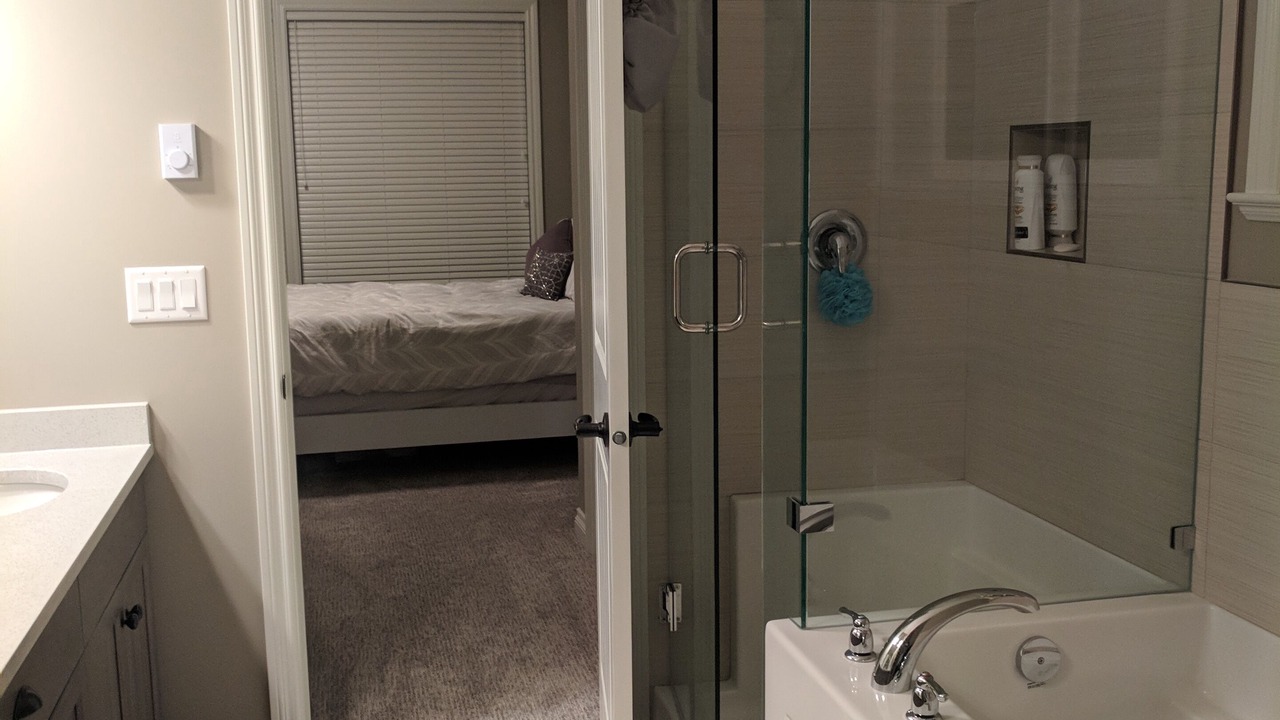 Photo of Bathroom in Okanagan-Similkameen