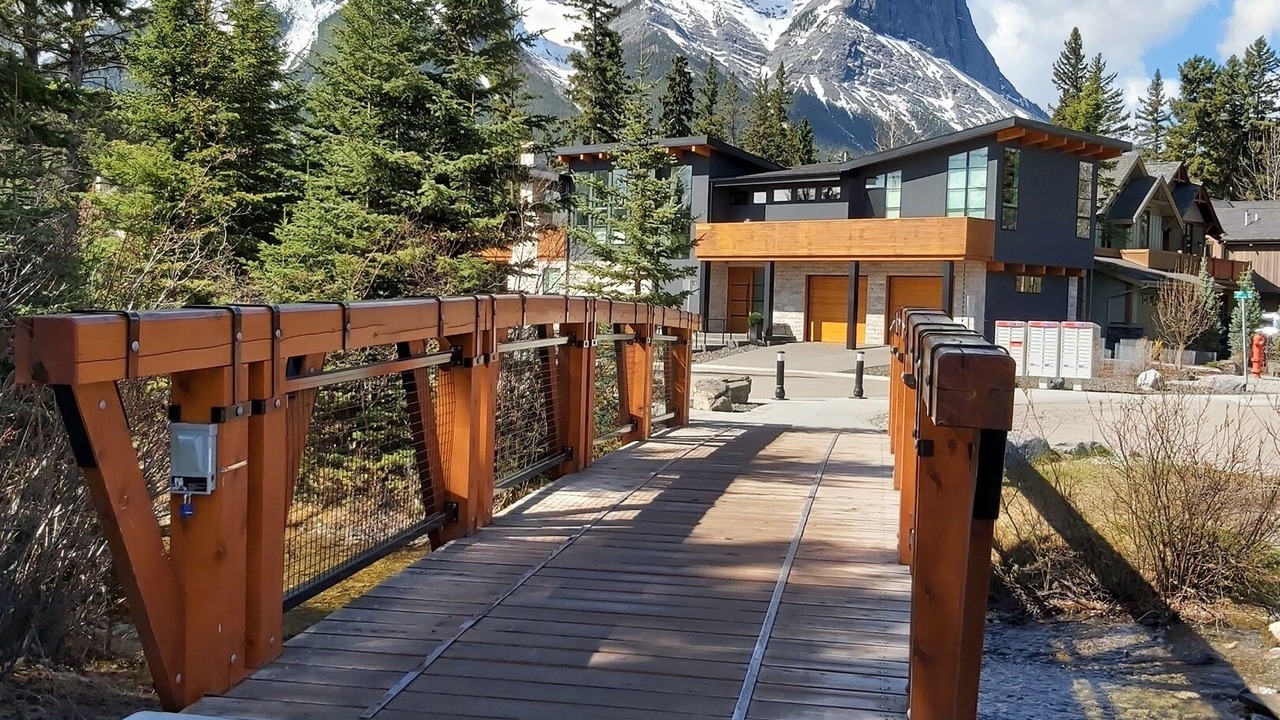 Photo of Others in Canmore