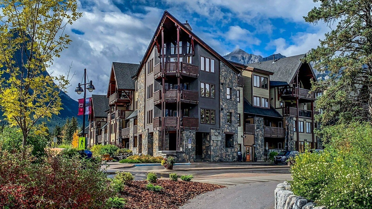 Photo of Others in Canmore