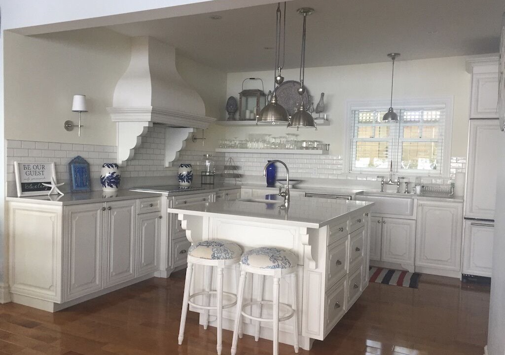 Photo of Kitchen in Lac-Brome