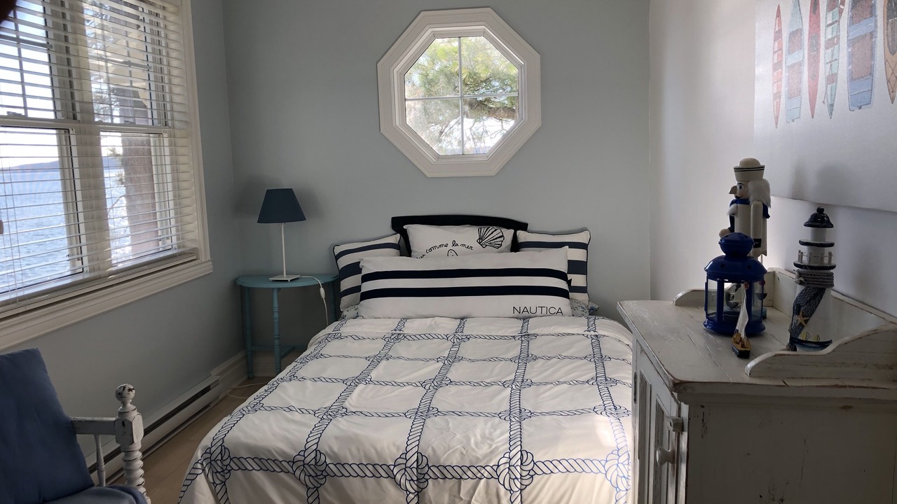 Photo of Bedroom in Lac-Brome