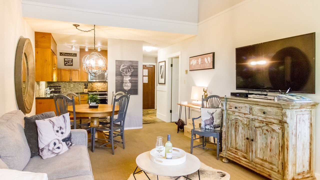 Photo of Livingroom in Blackcomb