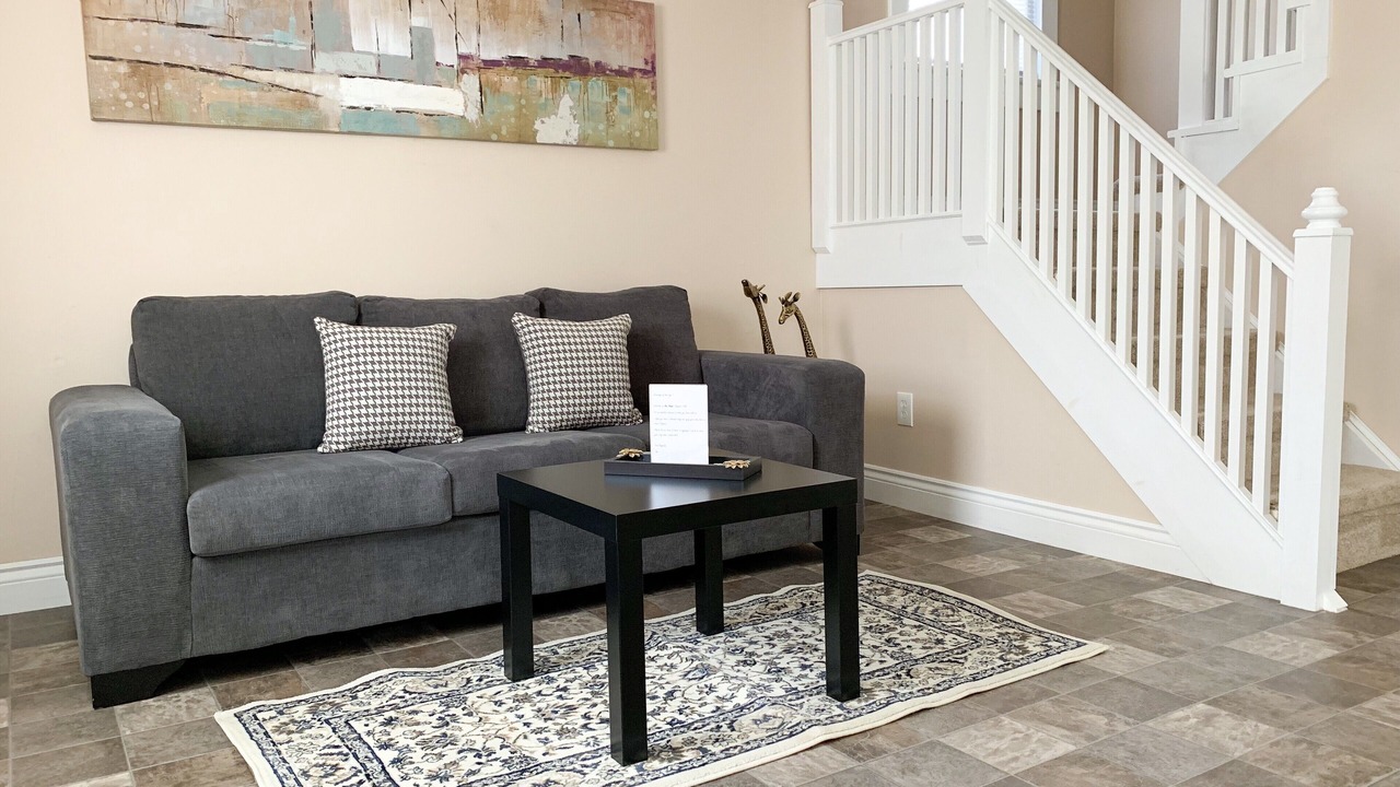 Photo of Livingroom in Niagara Falls