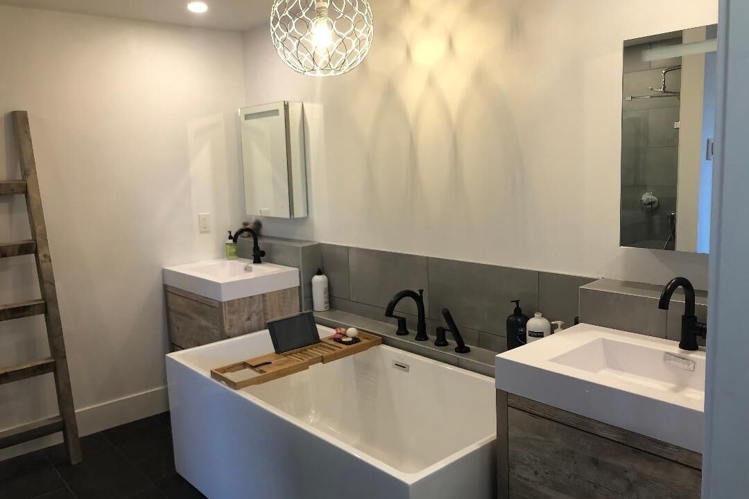 Photo of Bathroom in Lake Bonavista