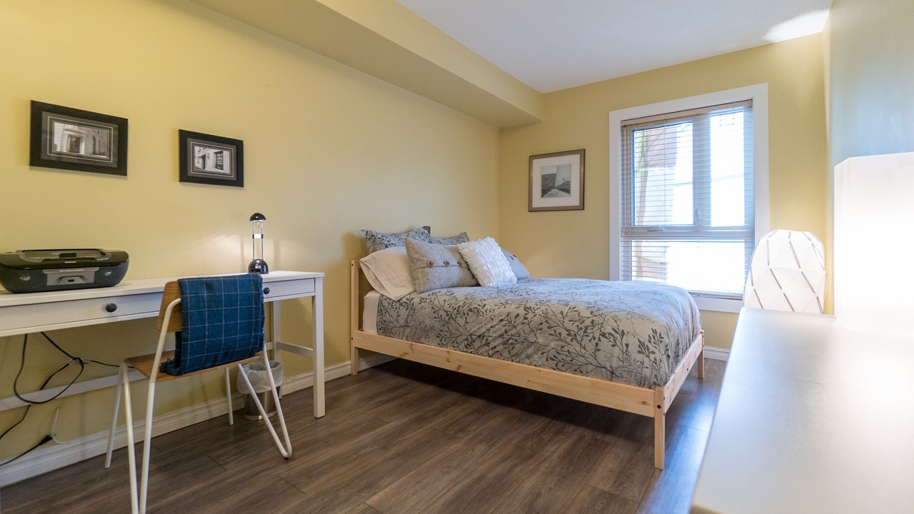 Photo of Bedroom in Tuxedo