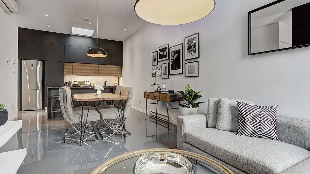 Photo of Livingroom in Pointe-Saint-Charles