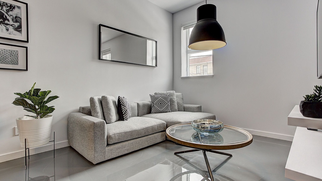 Photo of Livingroom in Pointe-Saint-Charles