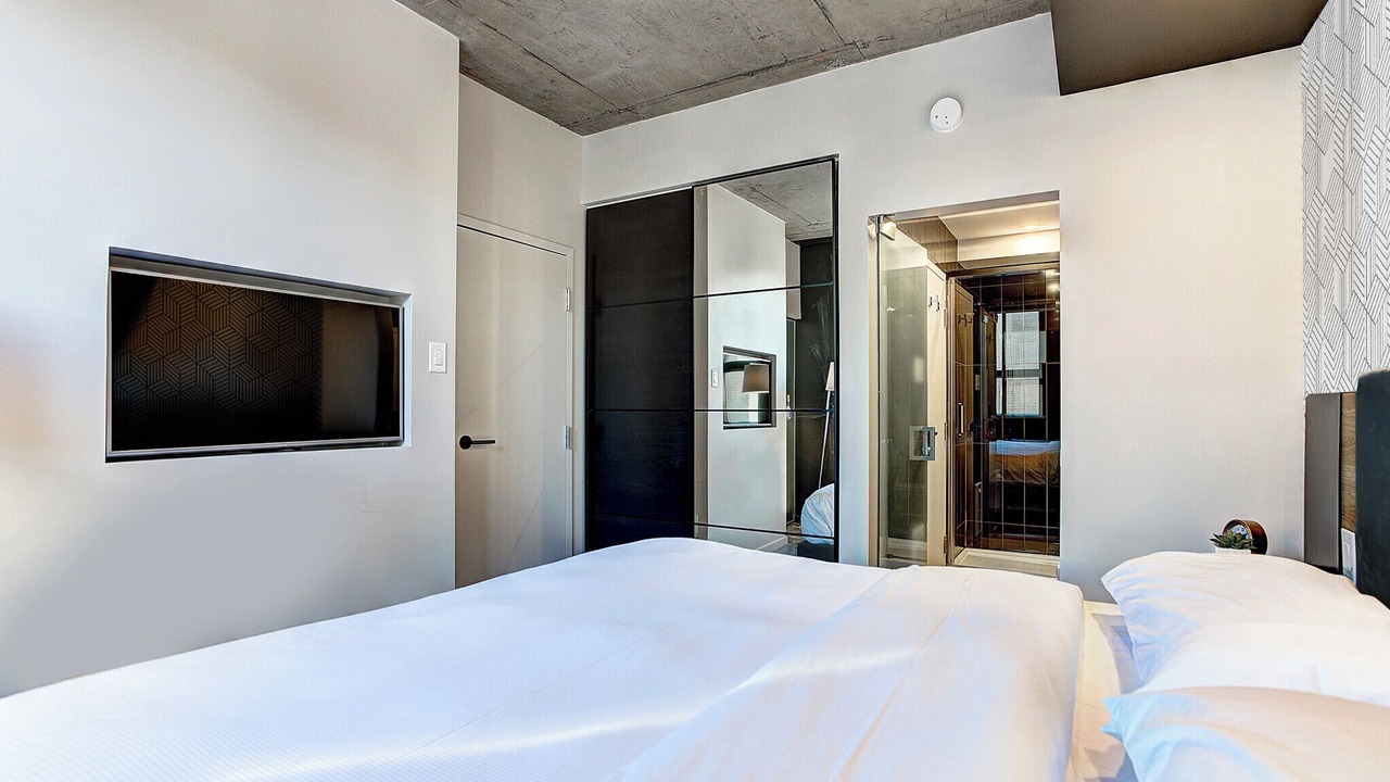 Photo of Bedroom in Shaughnessy Village