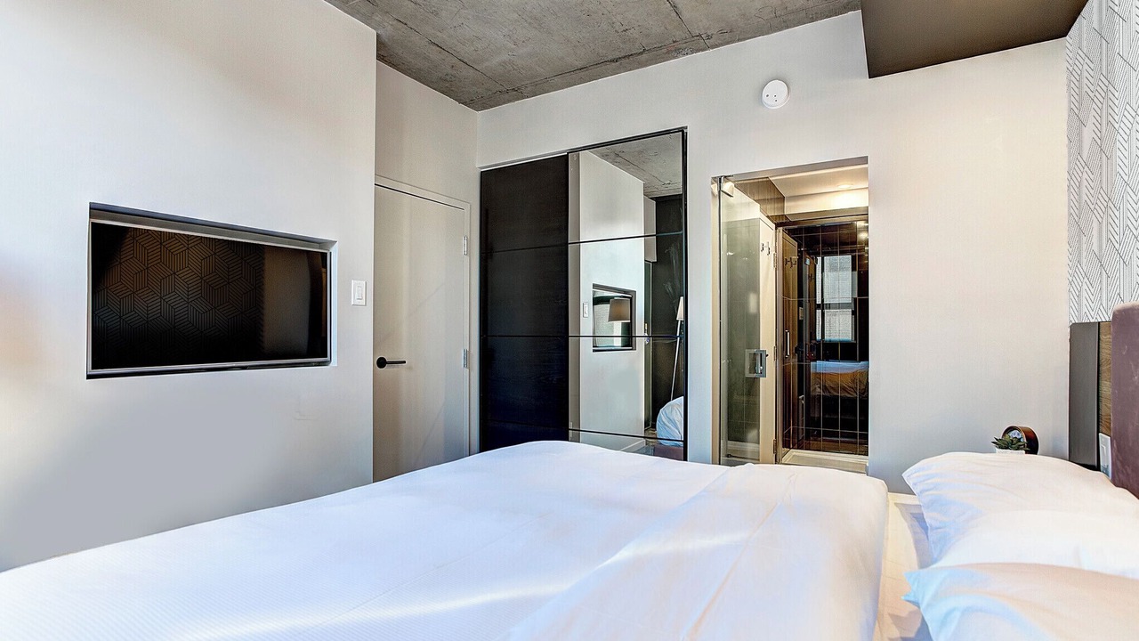 Photo of Bedroom in Shaughnessy Village