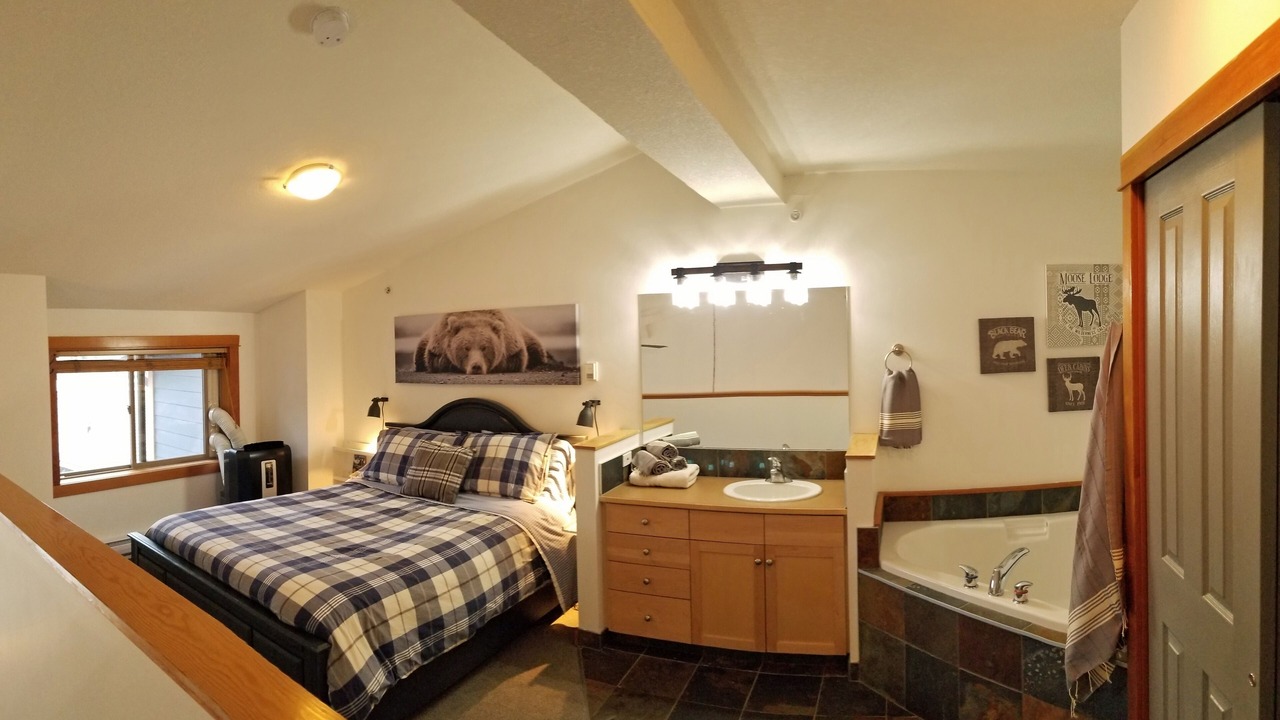 Photo of Others in Canmore