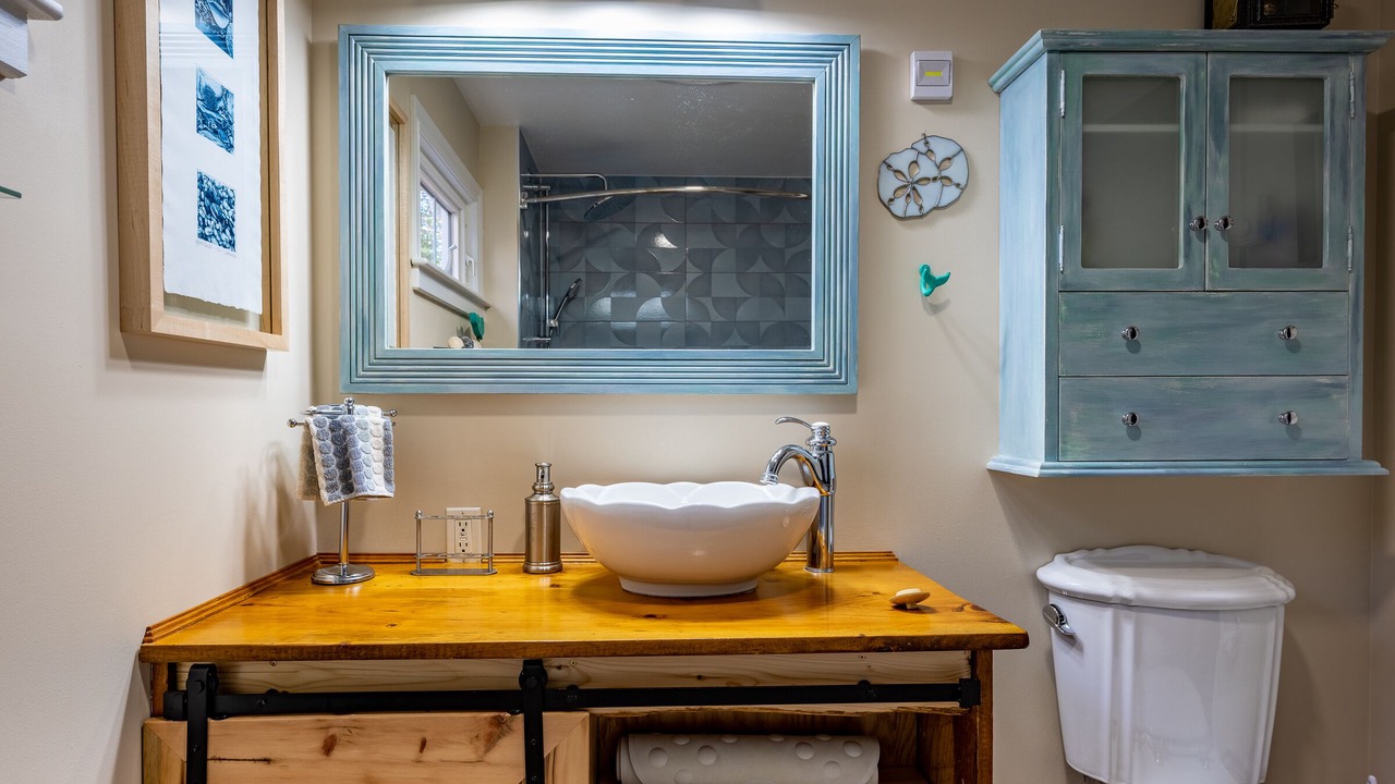 Photo of Bathroom in Crousetown