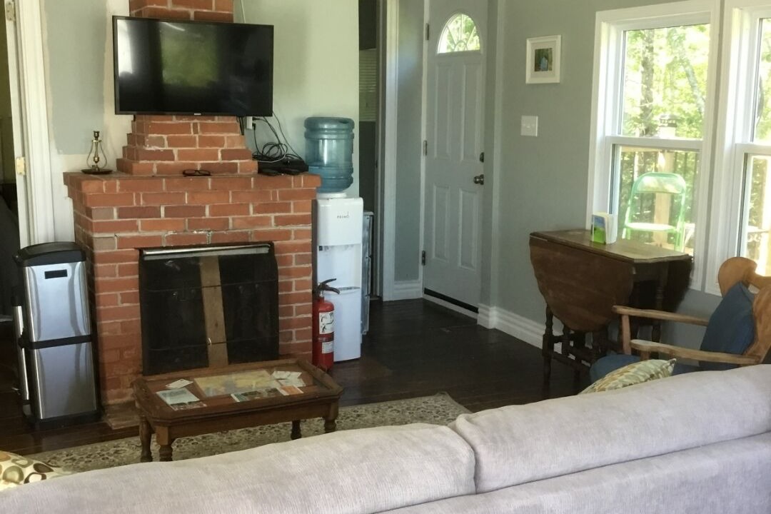 Photo of Livingroom in Fox Point