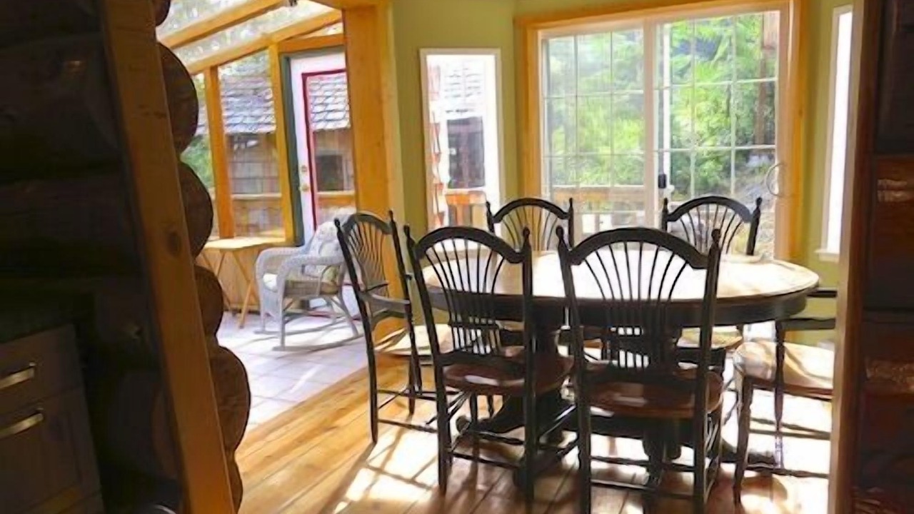 Photo of Bedroom in Otter Point