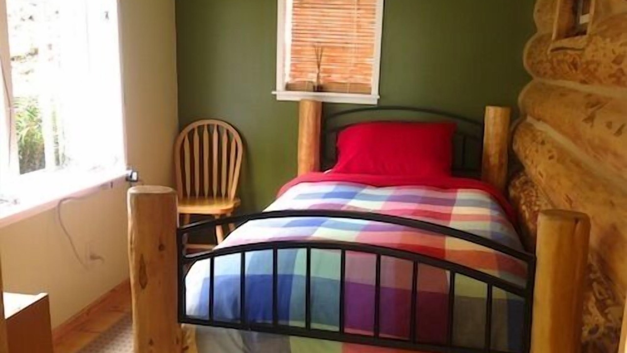 Photo of Bedroom in Otter Point