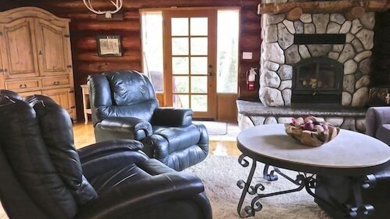 Photo of Livingroom in Otter Point