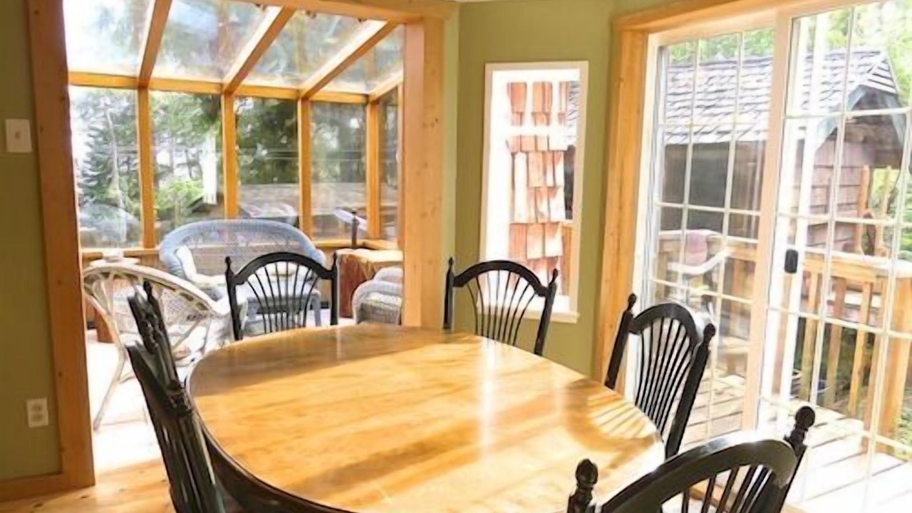 Photo of Bedroom in Otter Point
