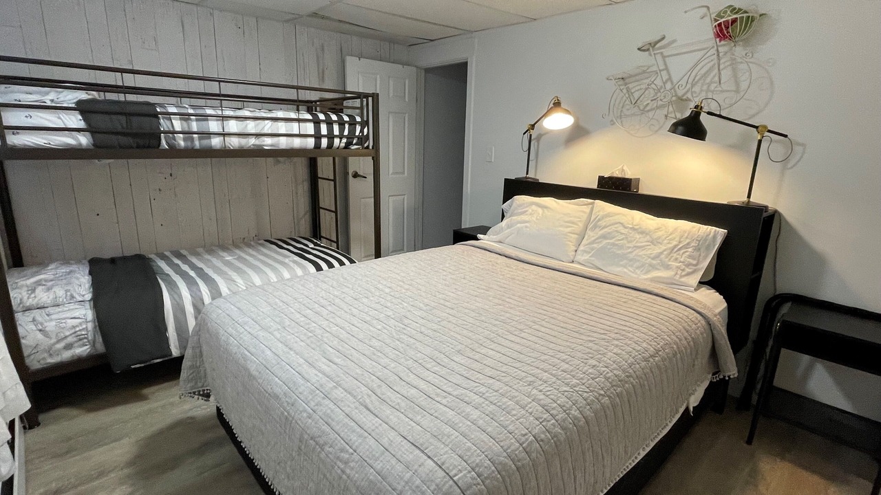 Photo of Bedroom in Swansea Point