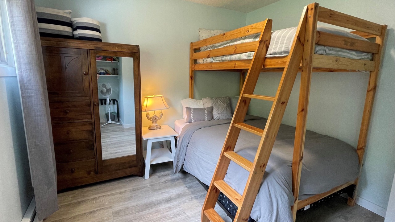 Photo of Bedroom in Swansea Point