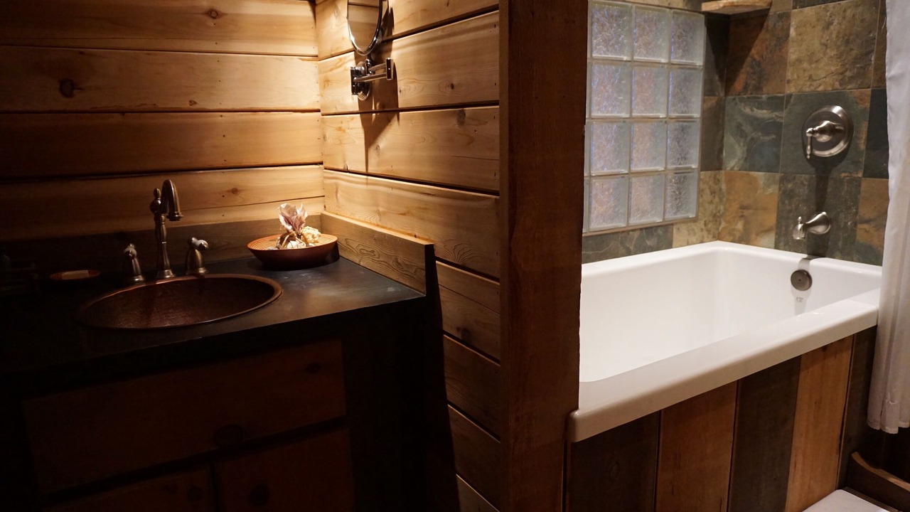 Photo of Bathroom in Ymir