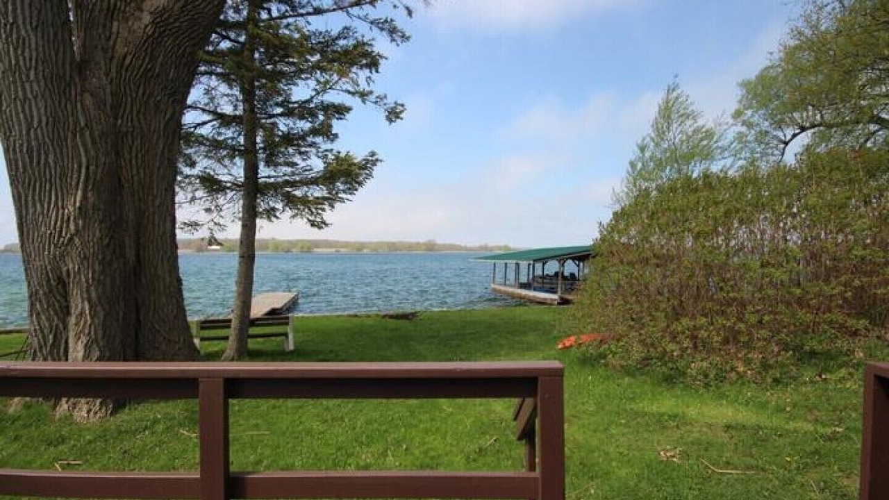 Photo of Others in Leeds and the Thousand Islands