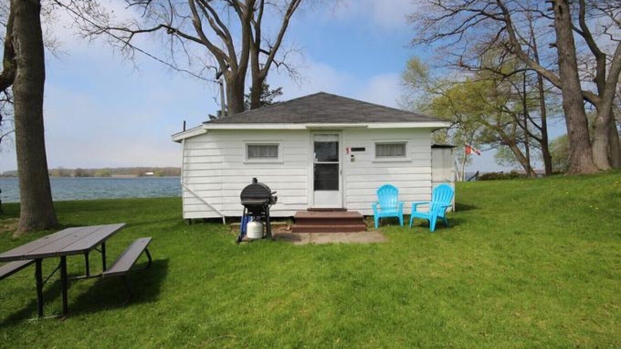 Photo of Outdoor in Leeds and the Thousand Islands