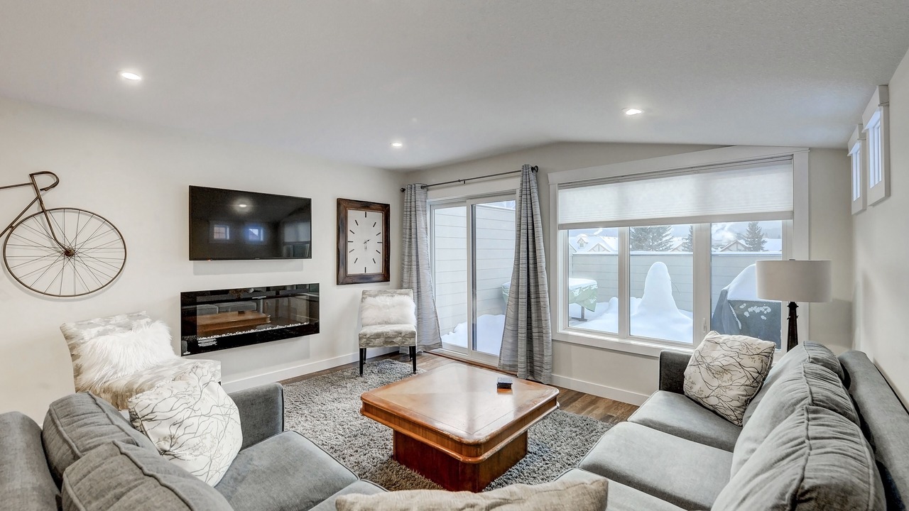 Photo of Livingroom in Canmore