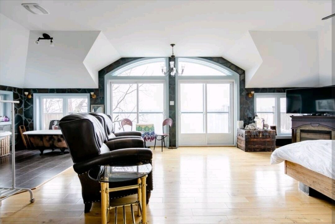 Photo of Bedroom in Pincourt