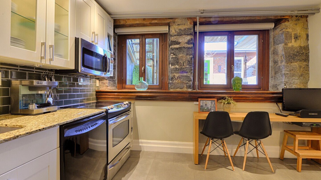Photo of Kitchen in Downtown Montreal
