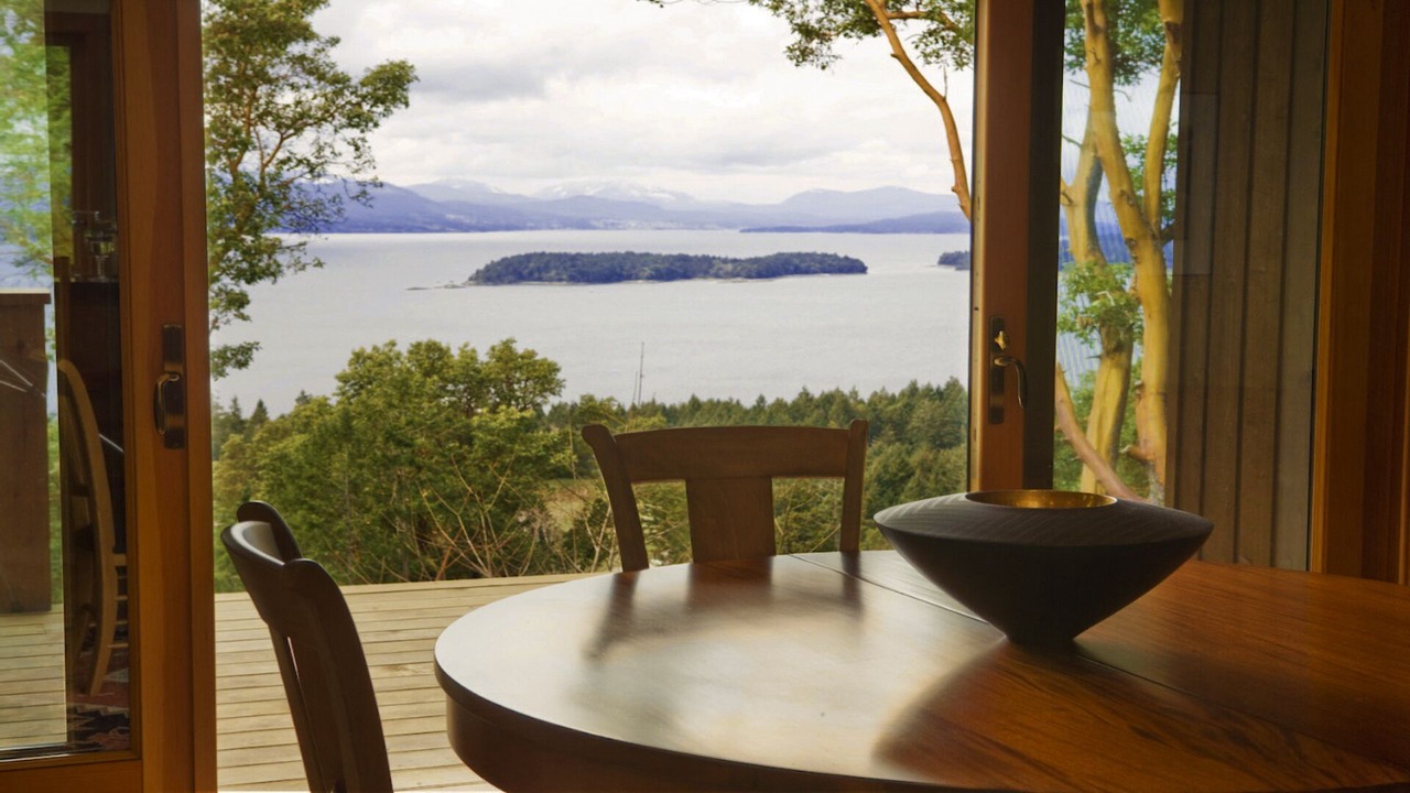 Photo of Bedroom in Salt Spring Island
