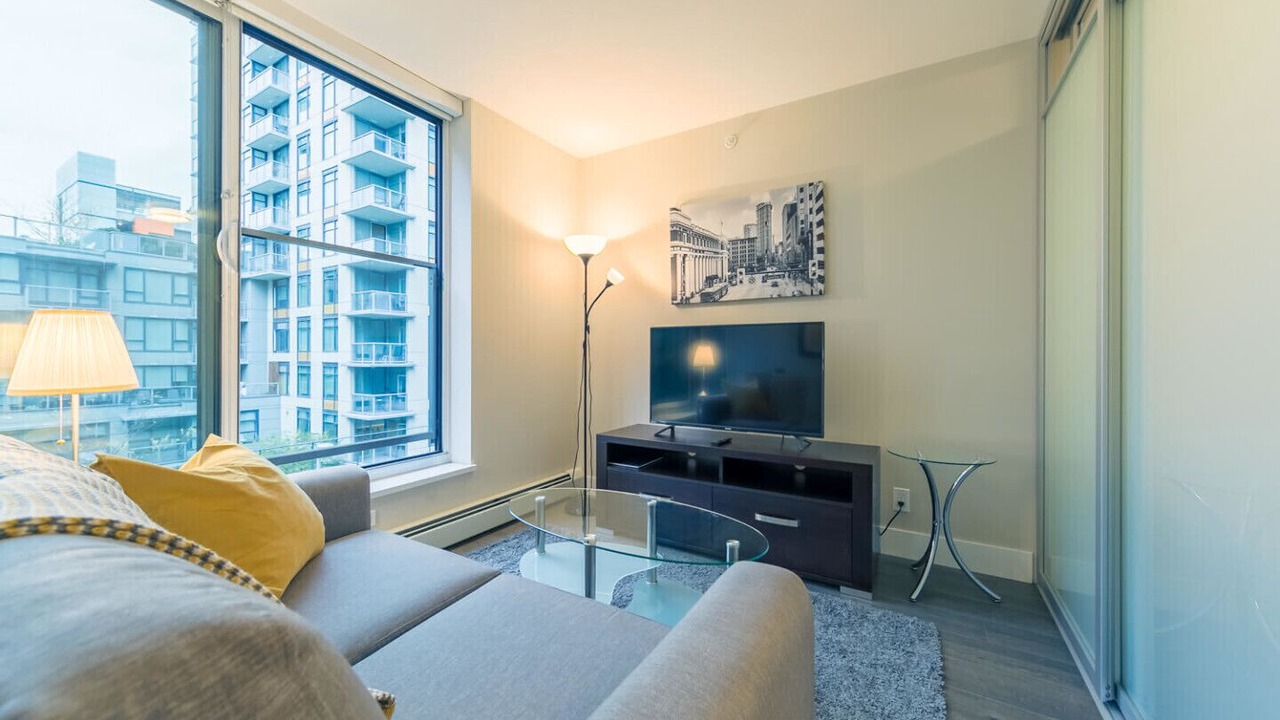Photo of Livingroom in Southeast False Creek