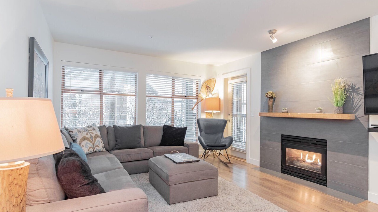 Photo of Livingroom in Whistler Village