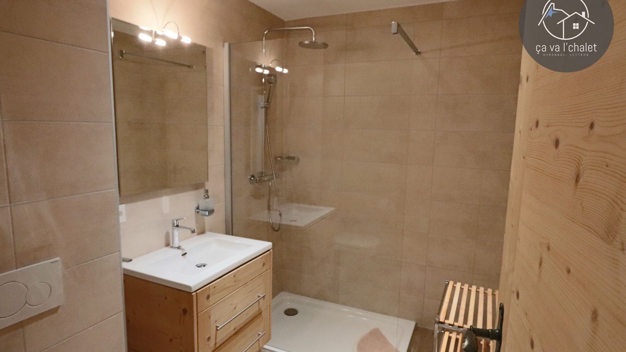Photo of Bathroom in Ovronnaz