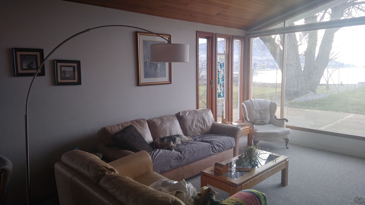 Photo of Livingroom in Vernon