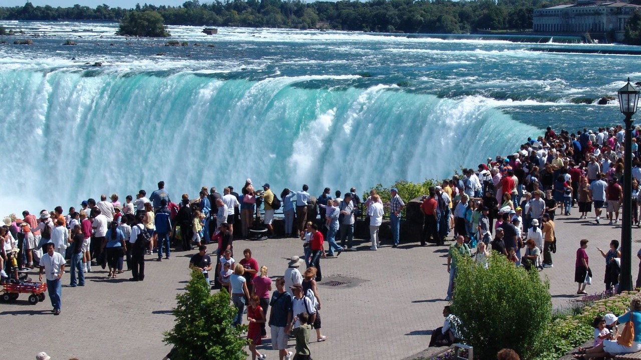 Photo of Others in Niagara Falls
