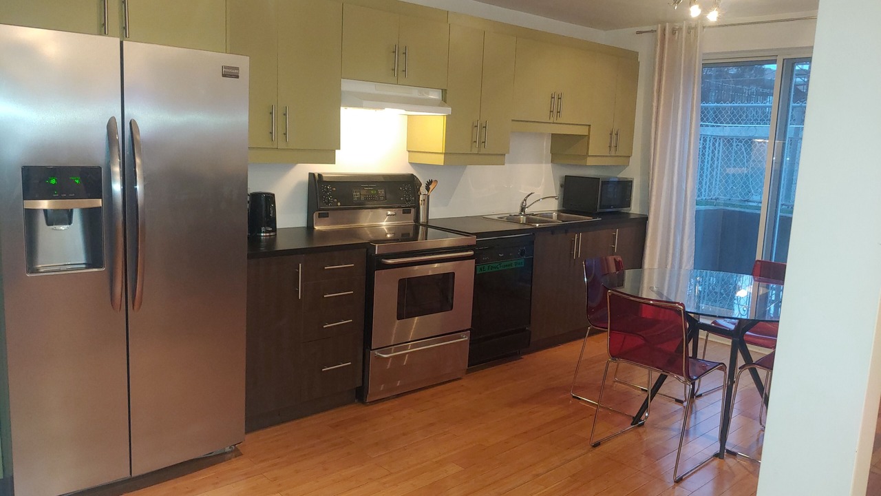 Photo of Kitchen in Saint-Leonard