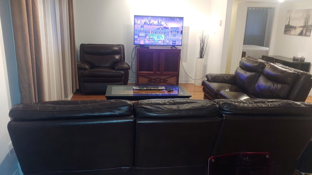 Photo of Livingroom in Saint-Leonard