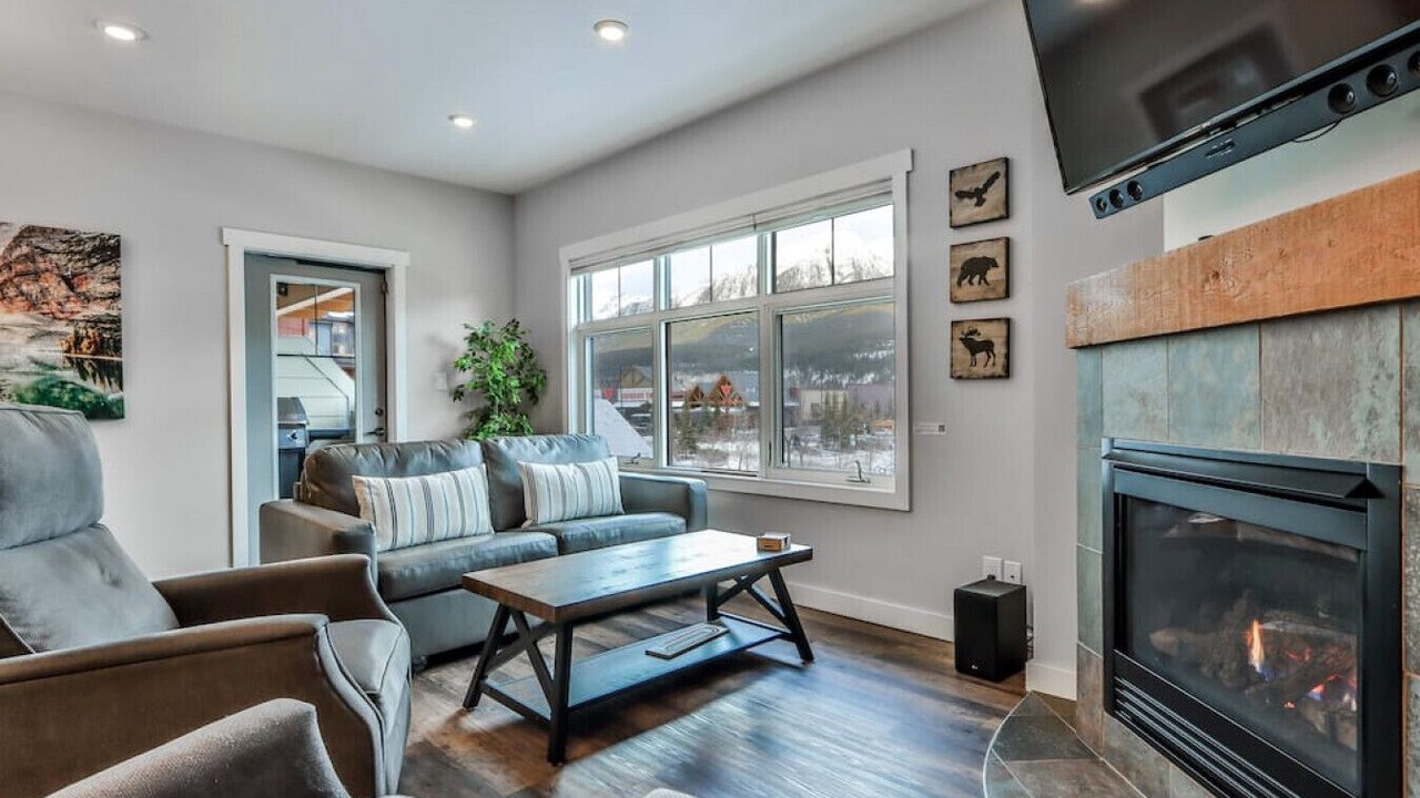 Photo of Livingroom in Canmore