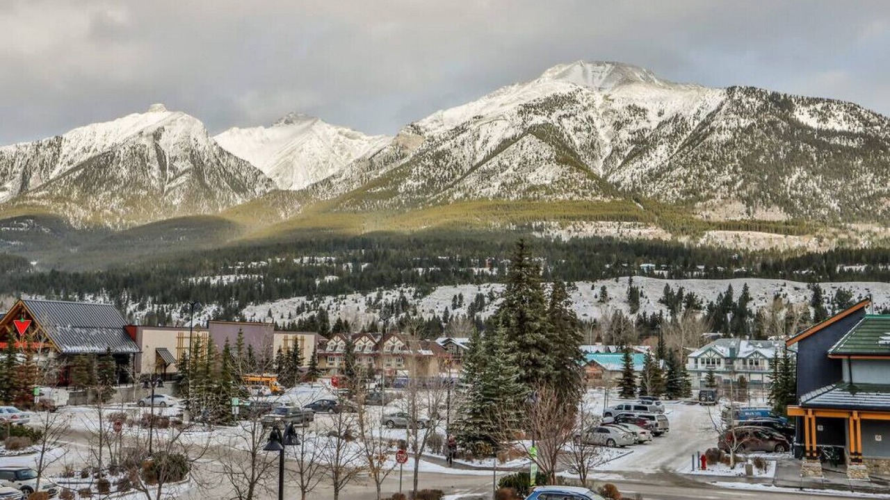 Photo of Others in Canmore