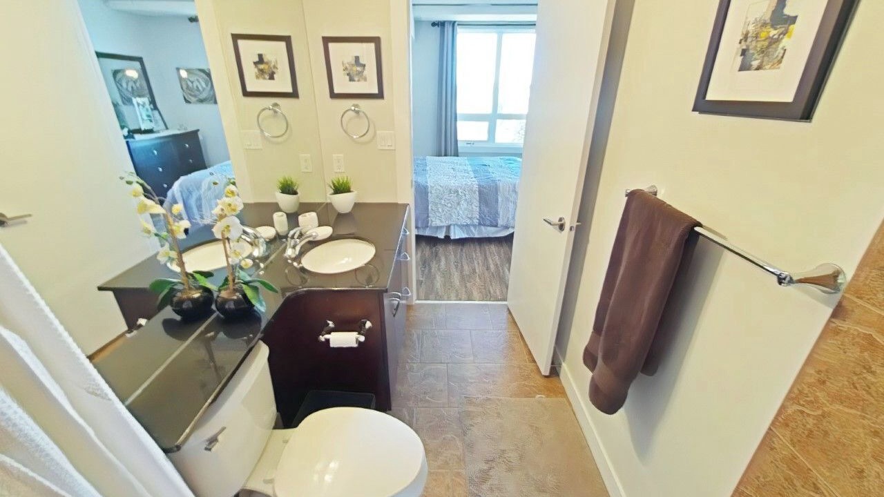 Photo of Bathroom in Haysboro