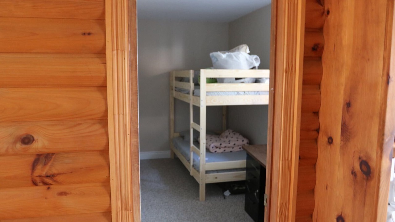 Photo of Bedroom in Washago