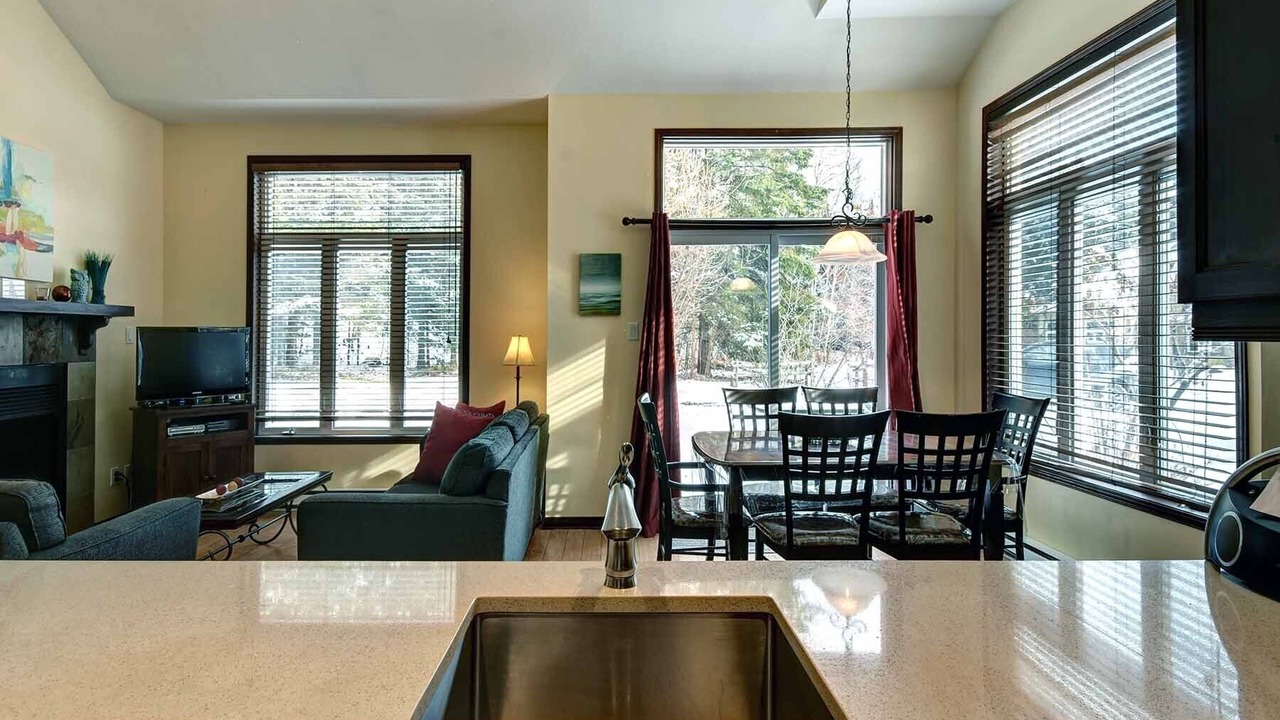 Photo of Livingroom in Mont-Tremblant