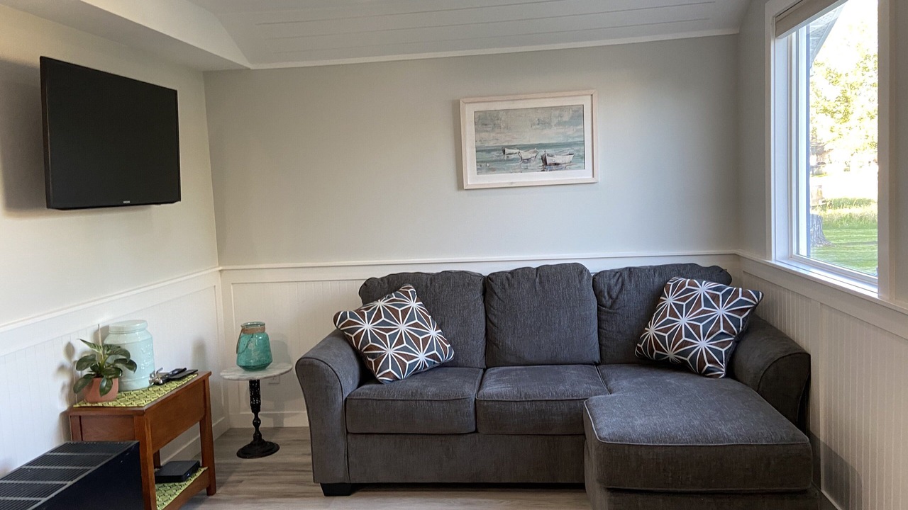Photo of Bedroom in Sylvan Lake
