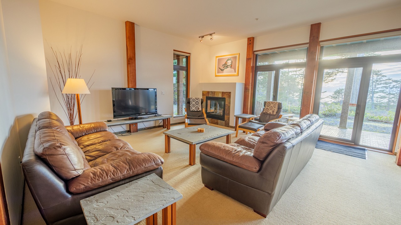 Photo of Livingroom in Ucluelet