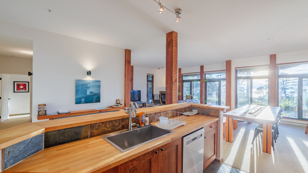 Photo of Kitchen in Ucluelet